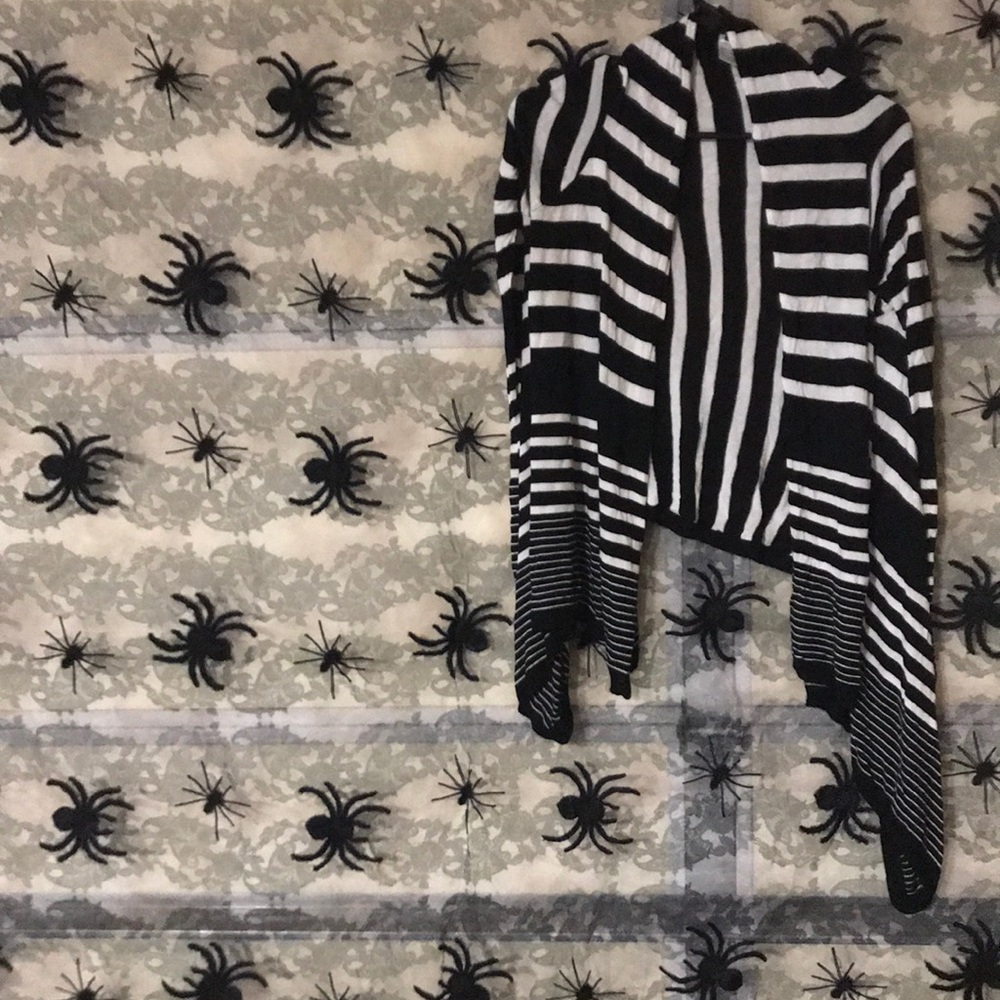 Tart Drapey Cardigan